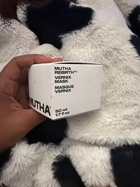 MUTHA Vernix Mask - White Jar with Purple Lid